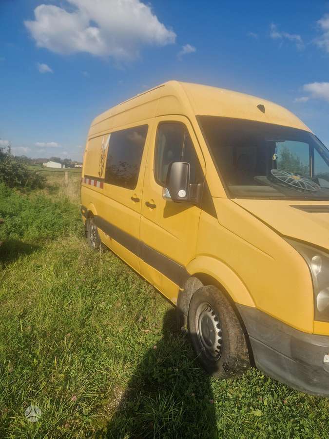 Volkswagen Crafter 2010 — photo 5