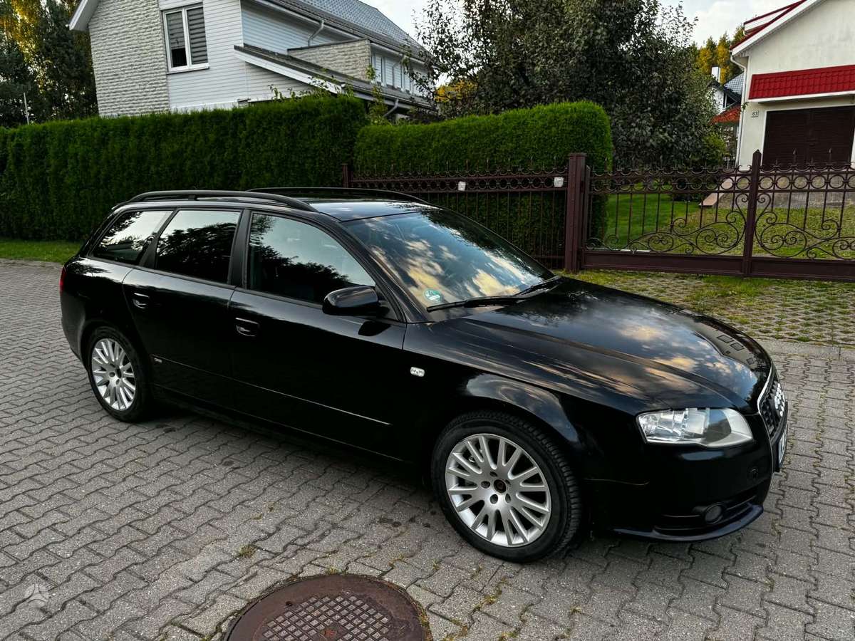 Audi A4 2007 — interior