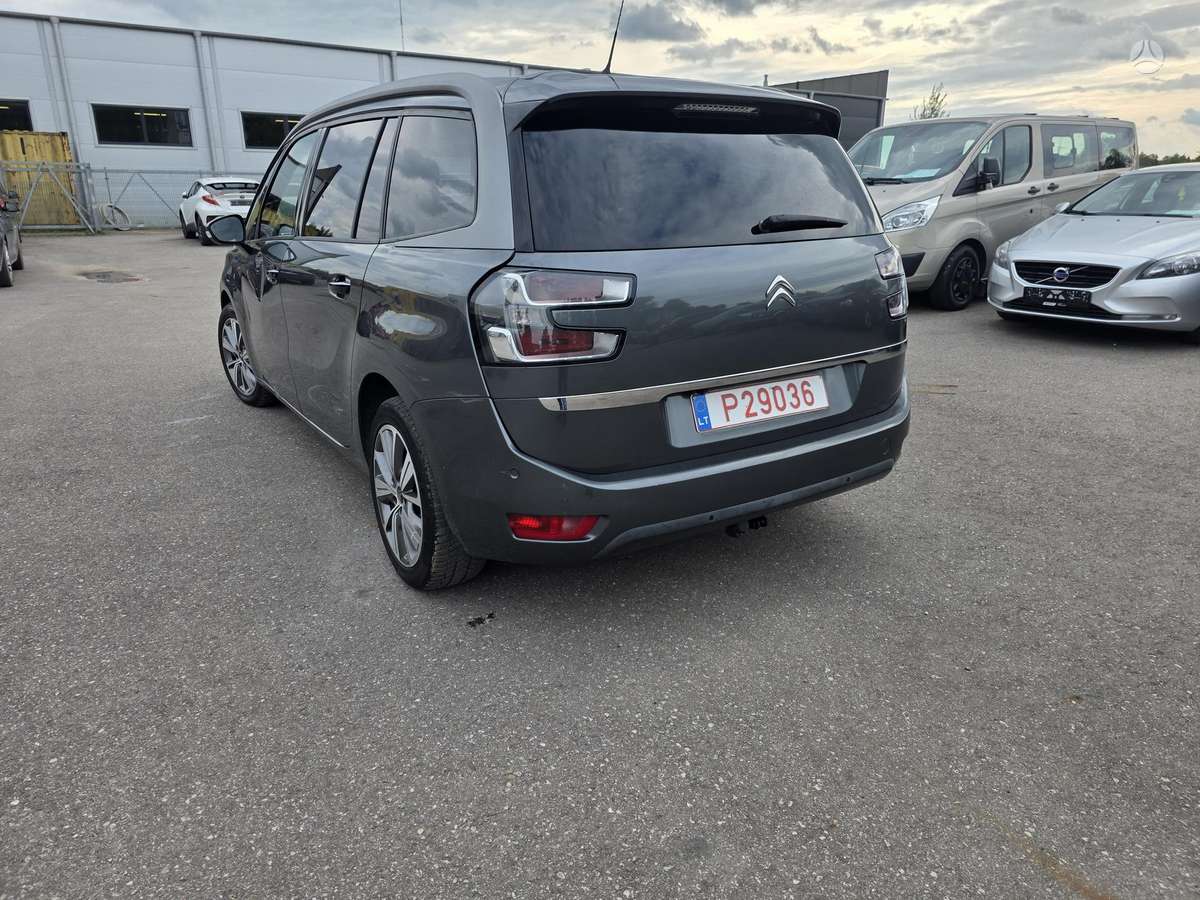 Citroen C4 2015 — photo 10