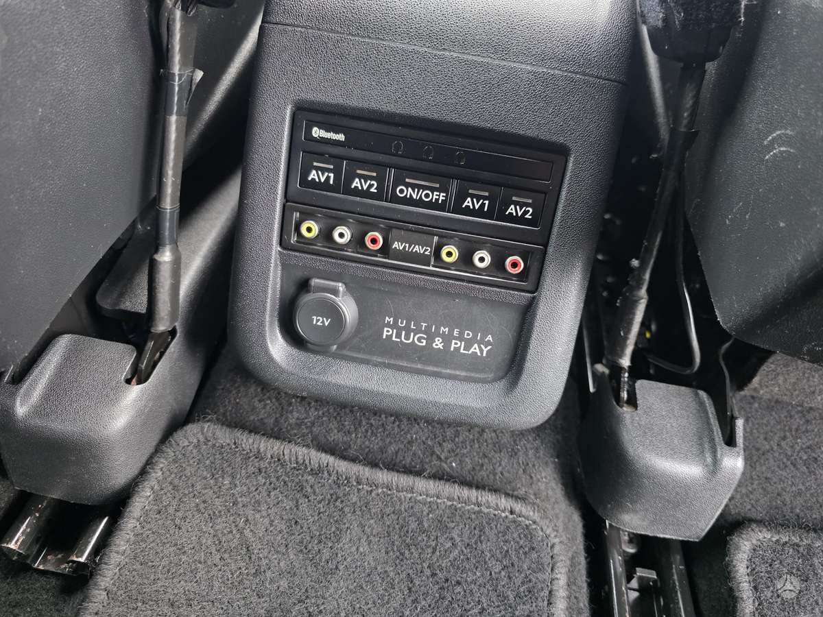 Citroen C4 2015 — engine 1560 cm³, 116 HP (85kW)