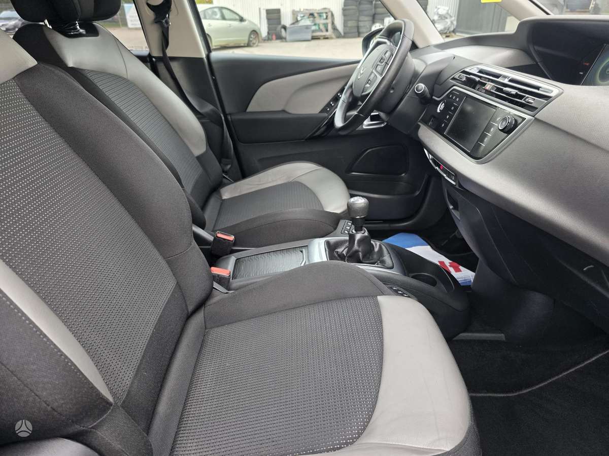 Citroen C4 2015 — photo 5