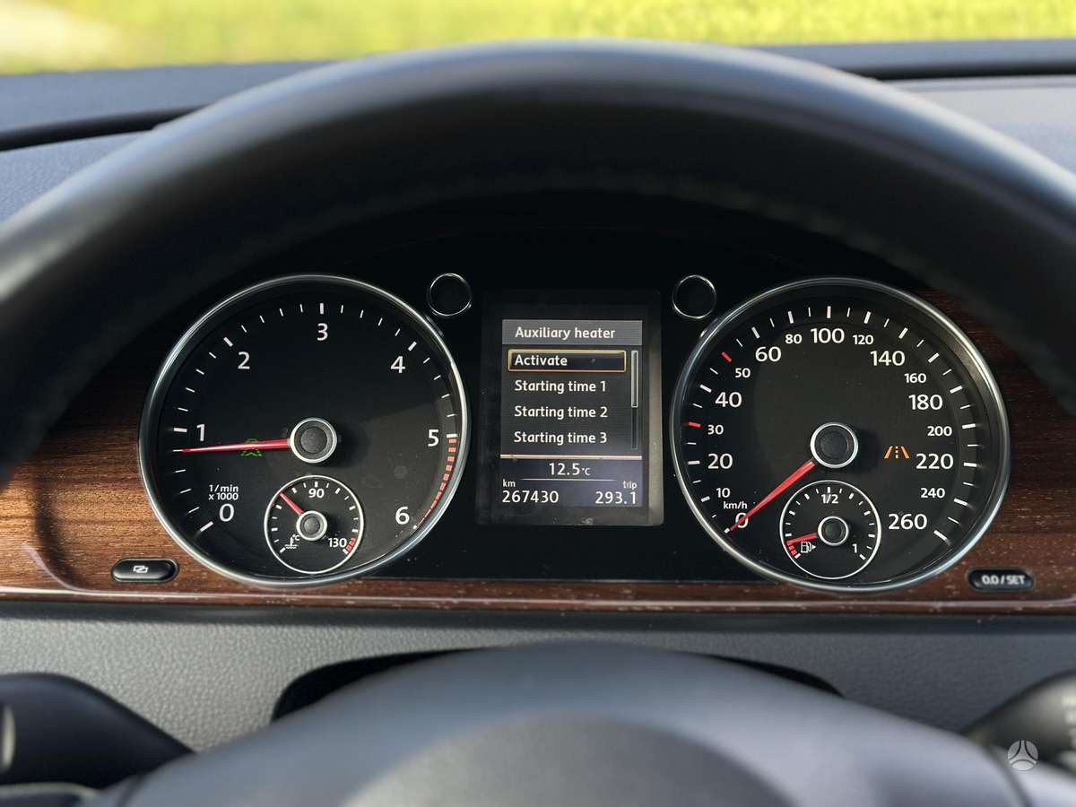 Volkswagen Passat 2012 — photo 43