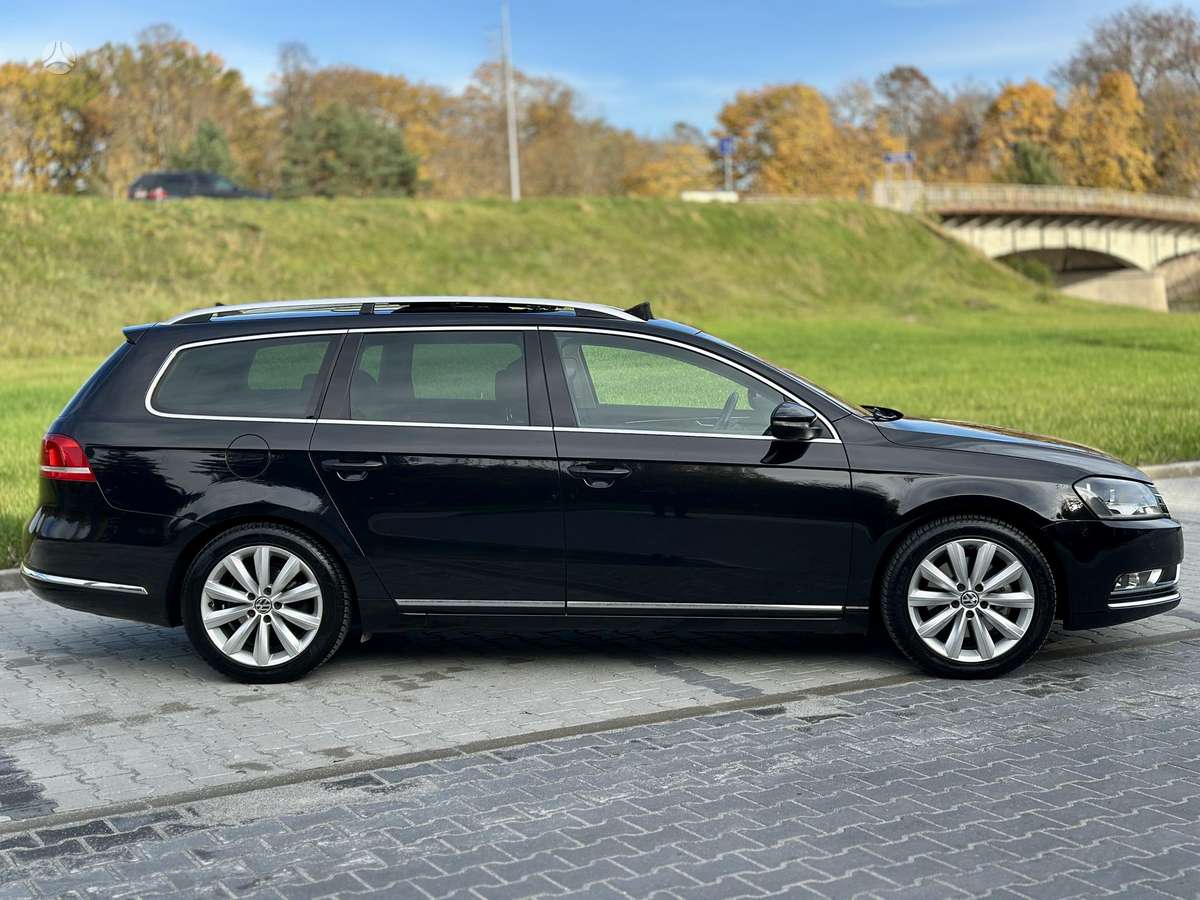 Volkswagen Passat 2012 — photo 8