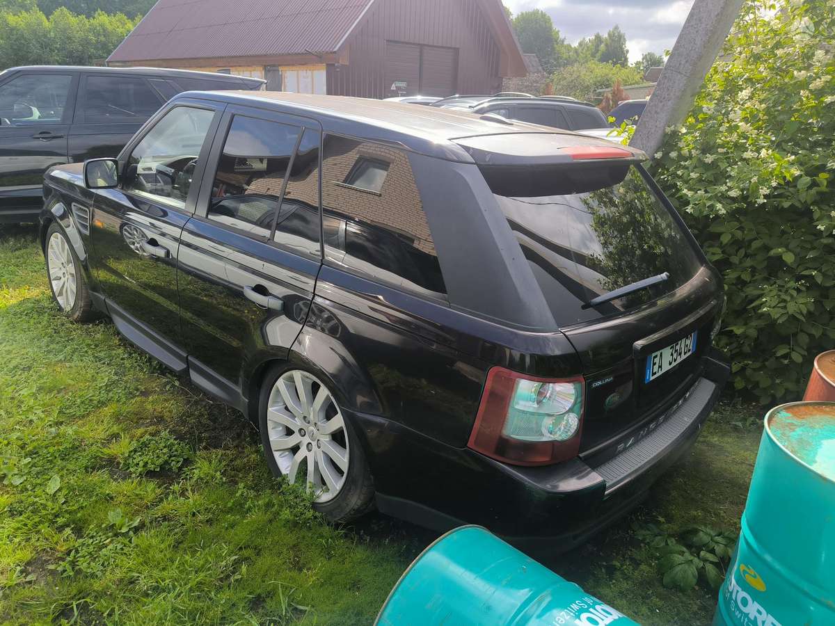 Land Rover 2009 — двигун 2720 cm³, 190 HP (140kW)
