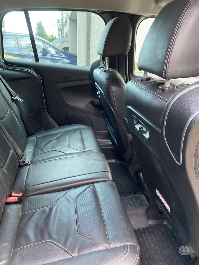 Ford B-MAX 2014 — photo 10