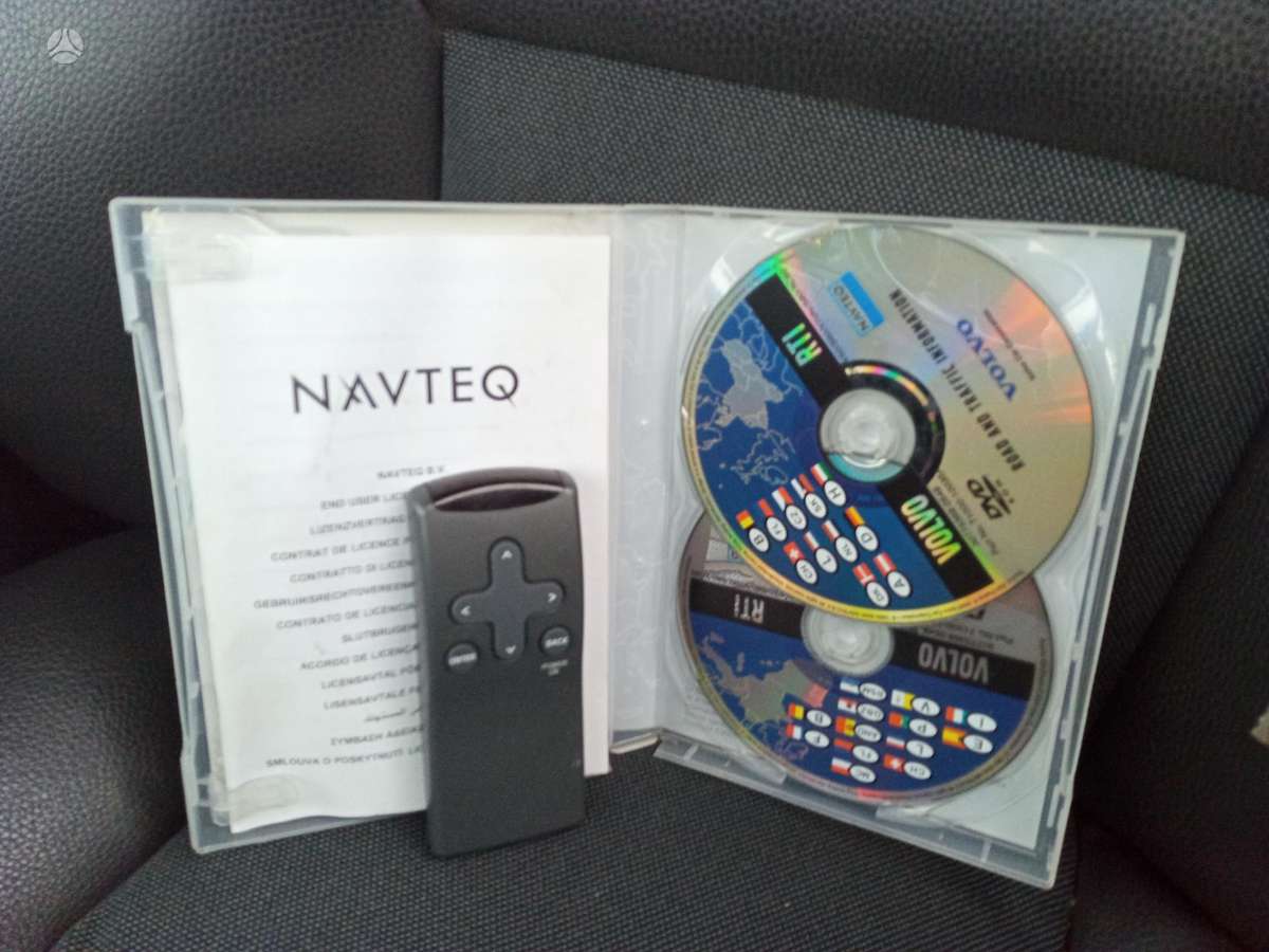 Volvo XC70 2006 — photo 12
