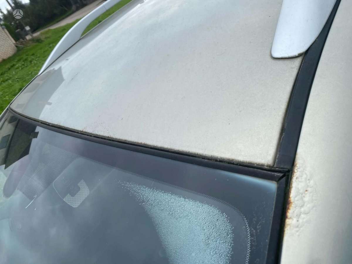 Toyota Avensis 2004 — photo 10