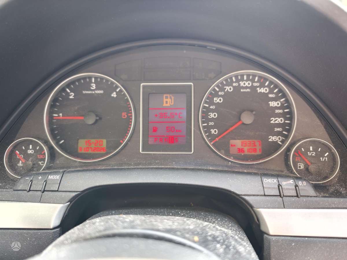 Audi A4 2006 — photo 6