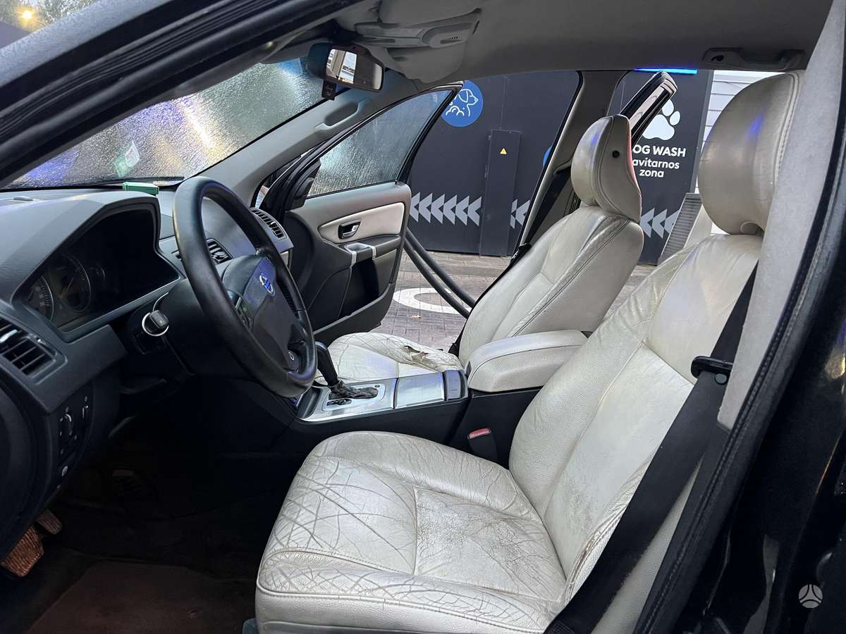 Volvo XC90 2007 — photo 11
