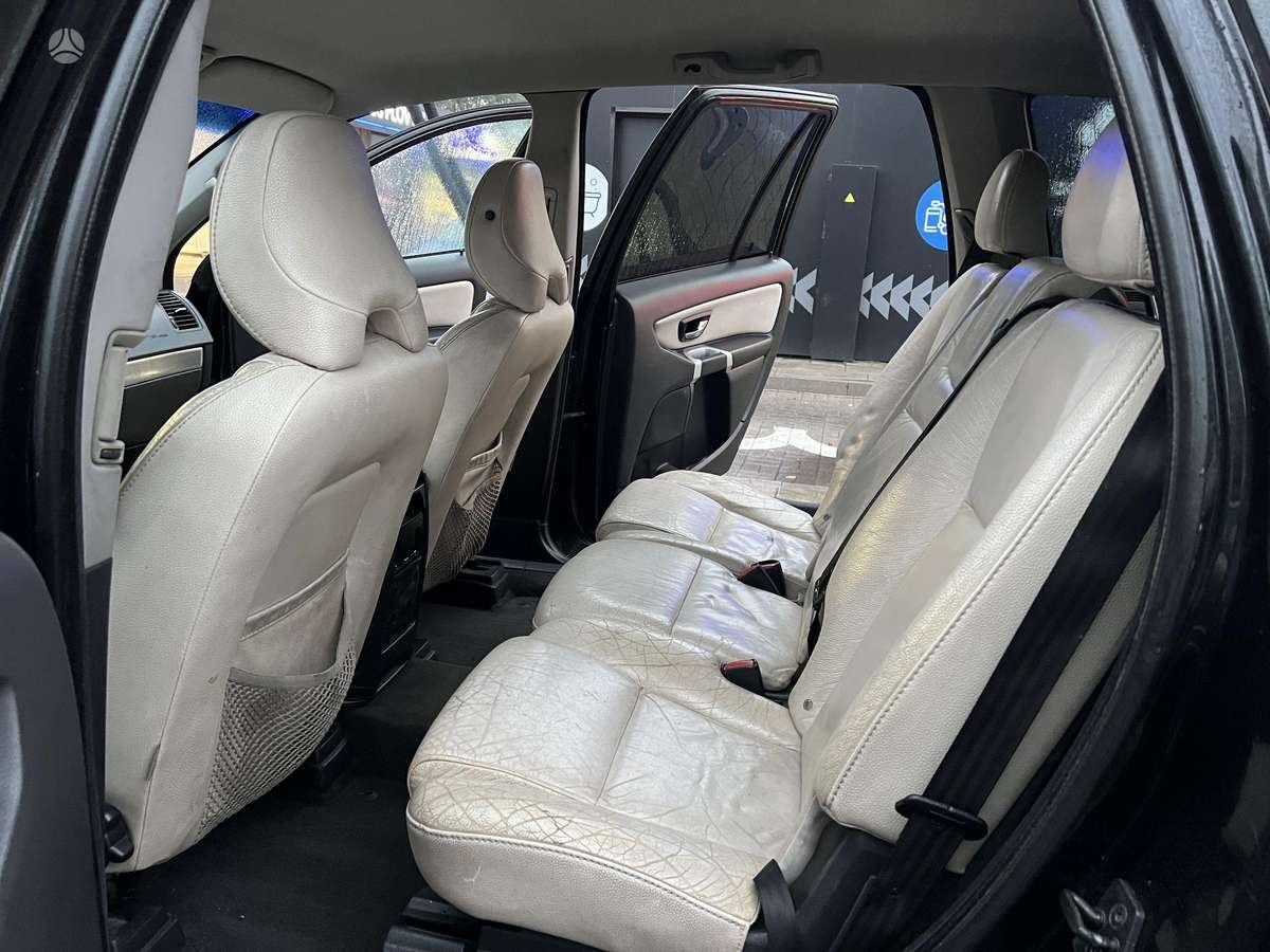 Volvo XC90 2007 — photo 16