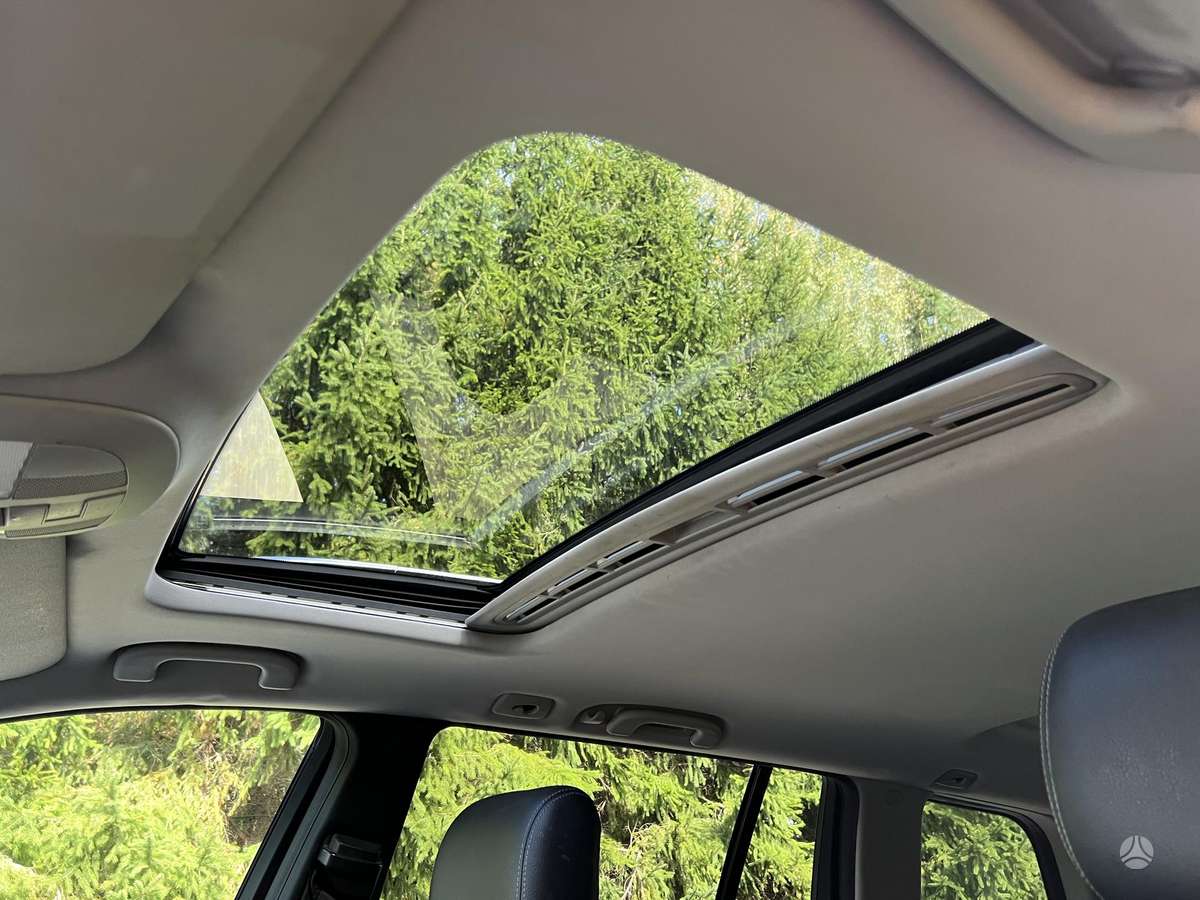 Mercedes-Benz GL450 2012 — photo 18