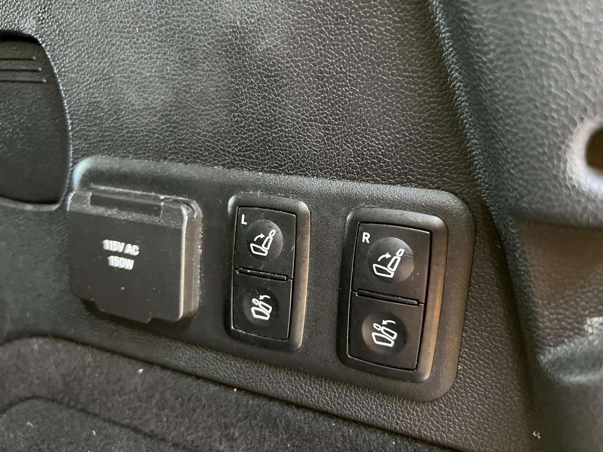 Mercedes-Benz GL450 2012 — photo 25