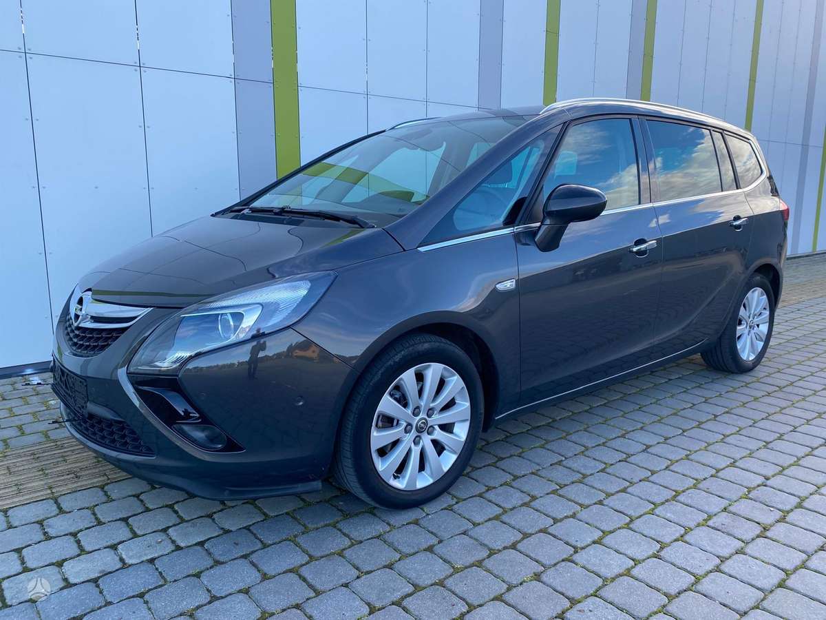 Opel Zafira, 2013