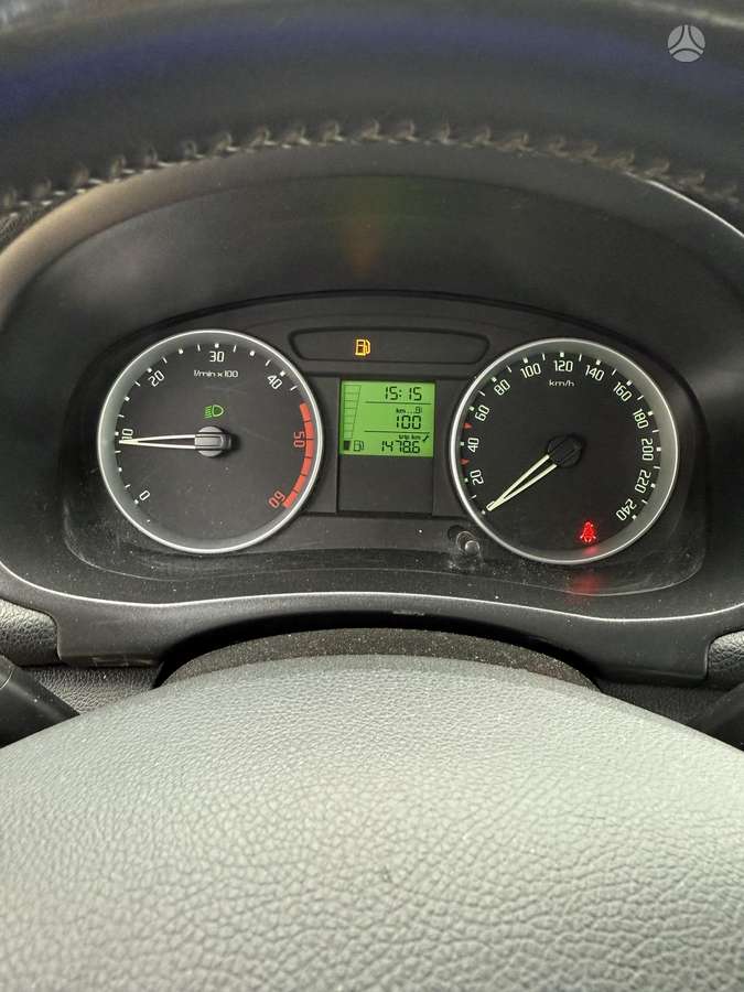 Skoda Fabia 2008 — photo 10
