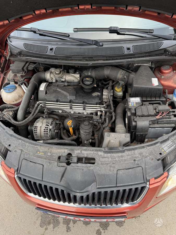 Skoda Fabia 2008 — photo 13