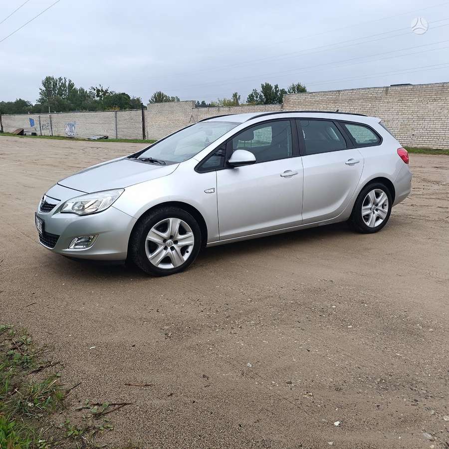 Opel Astra 2012 — vehicle for AFU Ukraine