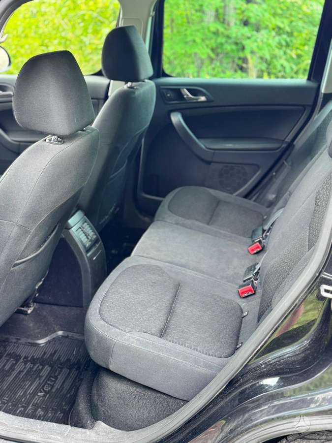 Skoda Yeti 2013 — photo 10