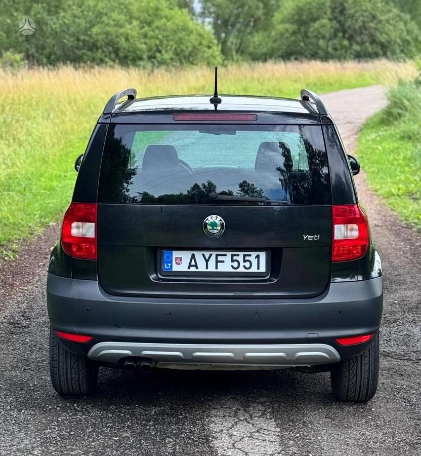 Skoda Yeti 2013 — interior