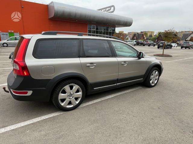 Volvo XC70 2009 — rear view