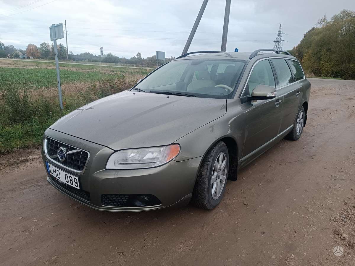 Volvo V70 2010 — двигун 1560 cm³, 109 HP (80kW)