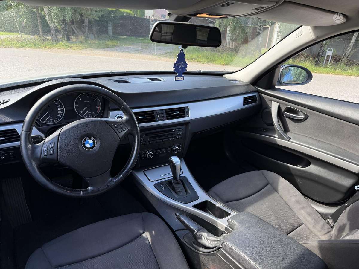 BMW 320 2007 — photo 11