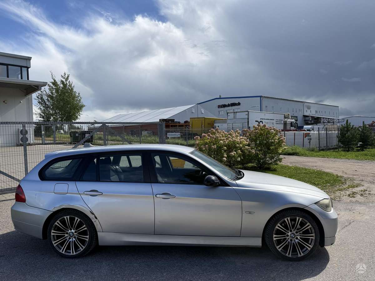 BMW 320 2007 — engine 1995 cm³, 163 HP (120kW)