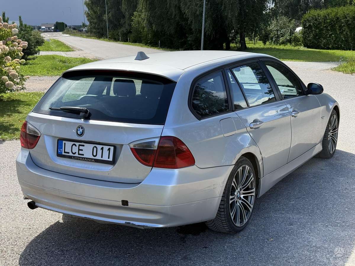 BMW 320 2007 — photo 6