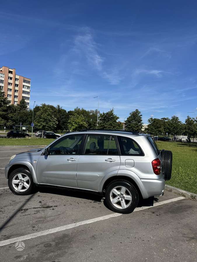 Toyota RAV4 2005 — photo 7