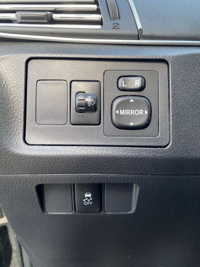 Toyota Verso 2010 — photo 10