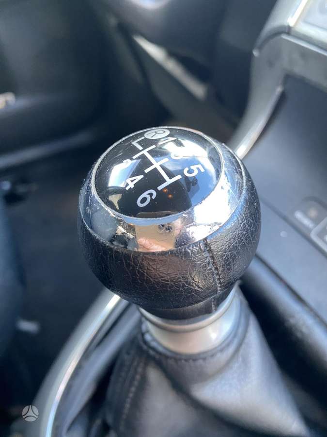 Toyota Verso 2010 — photo 12