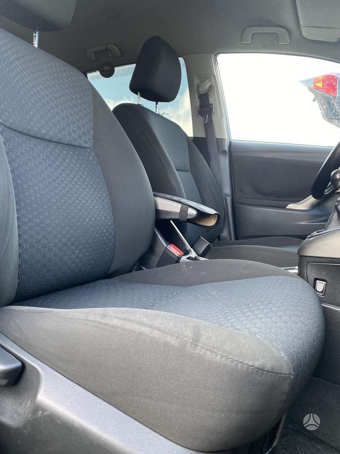 Toyota Verso 2010 — photo 6