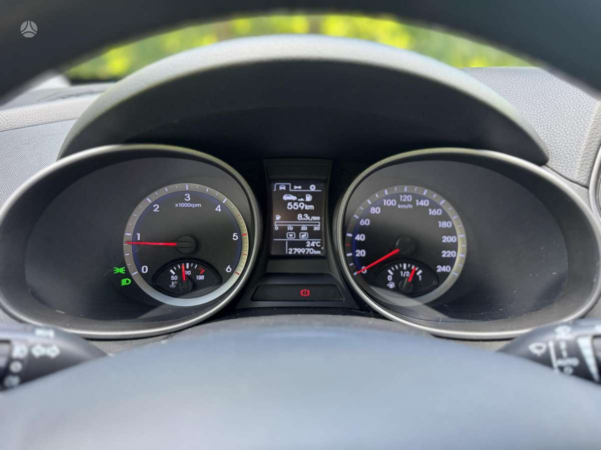 Hyundai Santa 2013 — photo 13