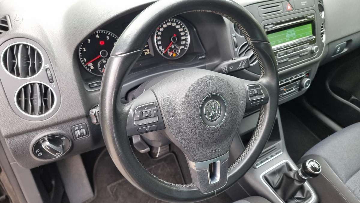 Volkswagen Golf 2012 — photo 11