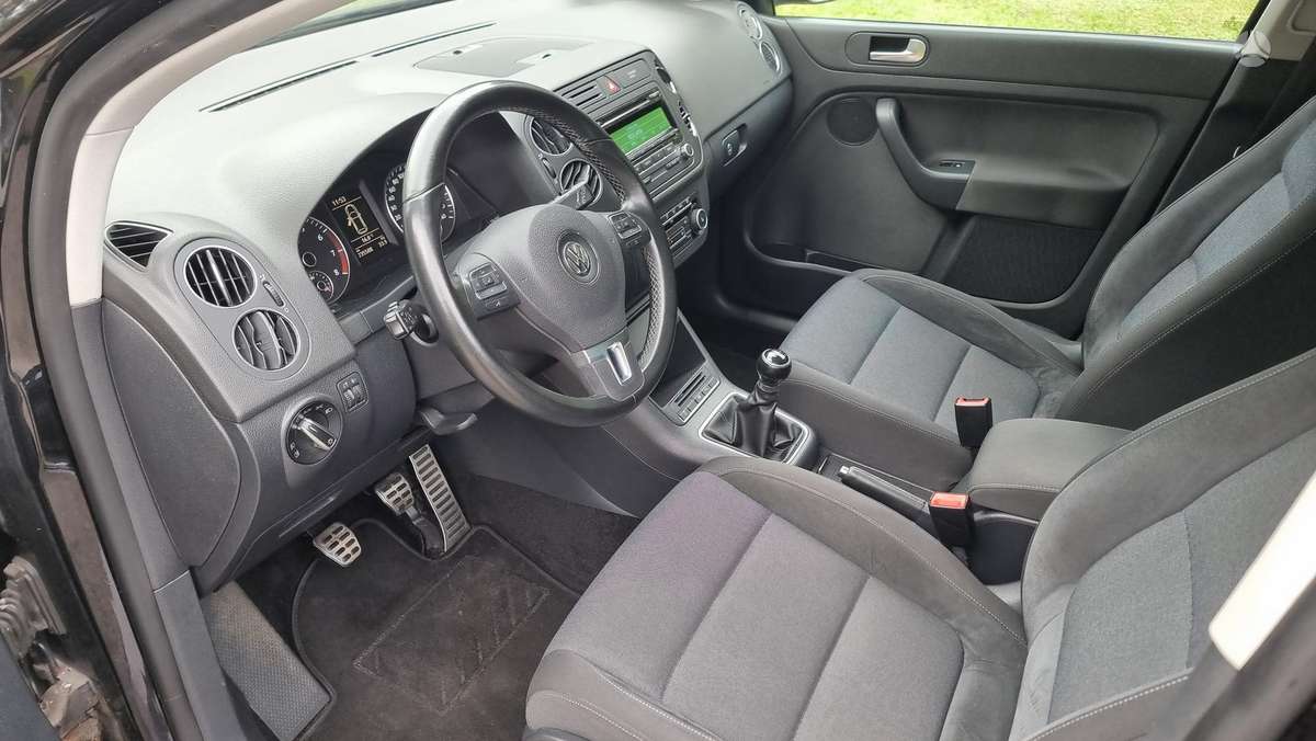 Volkswagen Golf 2012 — photo 12