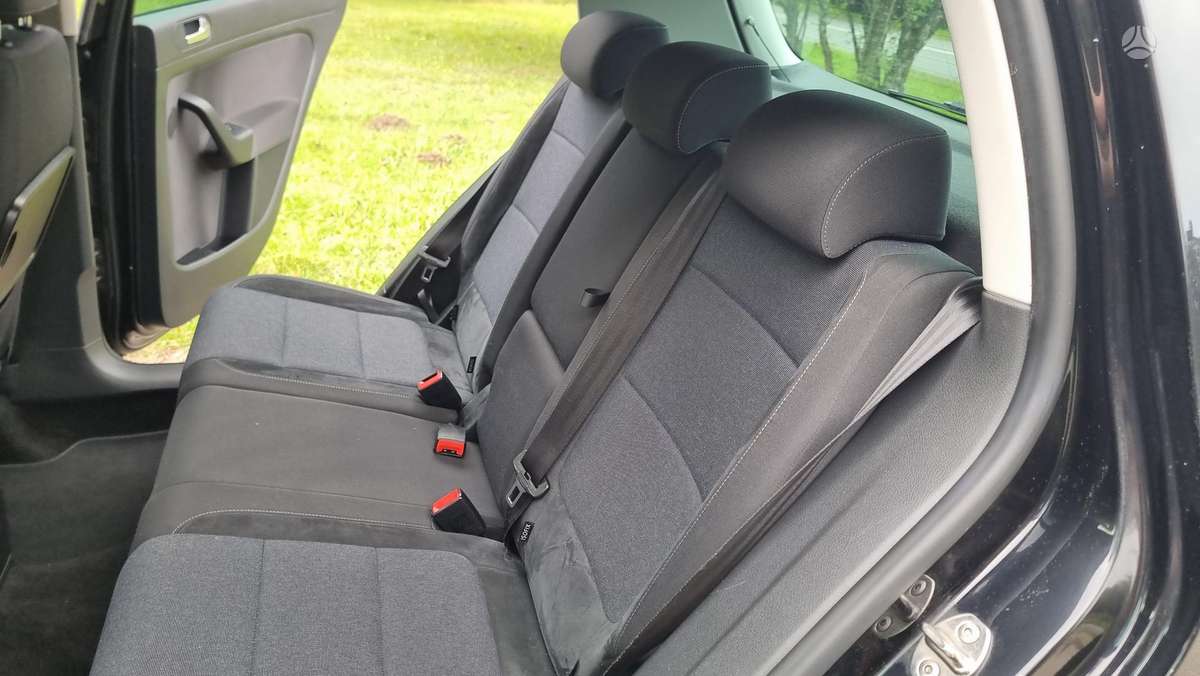 Volkswagen Golf 2012 — photo 25