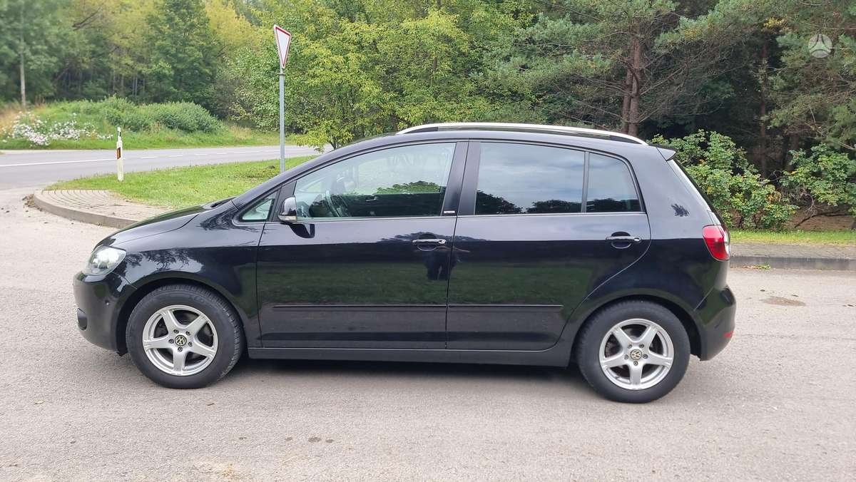 Volkswagen Golf 2012 — photo 29