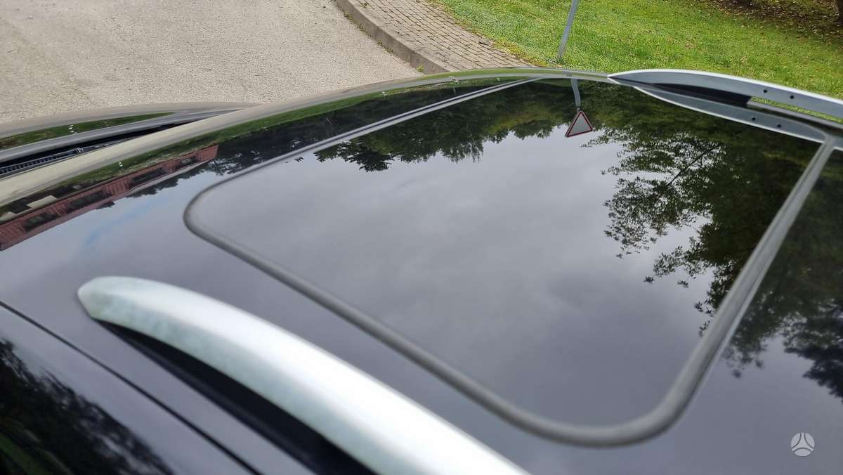 Volkswagen Golf 2012 — photo 36