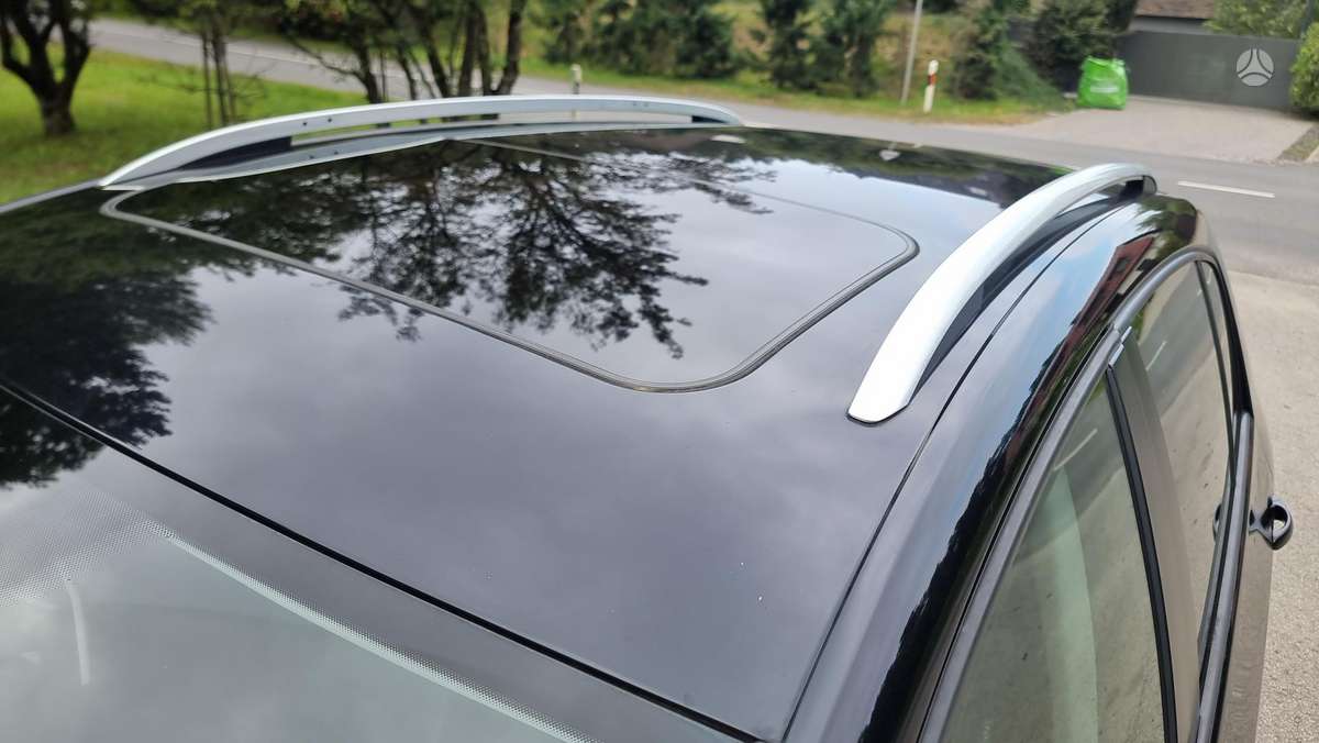 Volkswagen Golf 2012 — photo 39