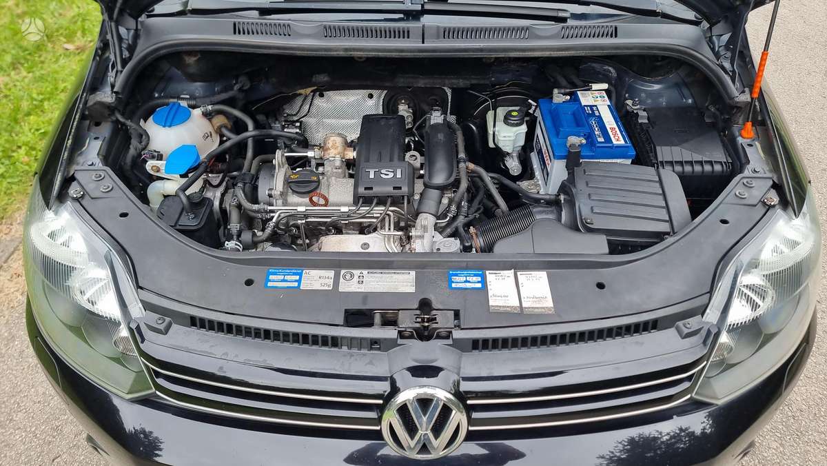 Volkswagen Golf 2012 — photo 45
