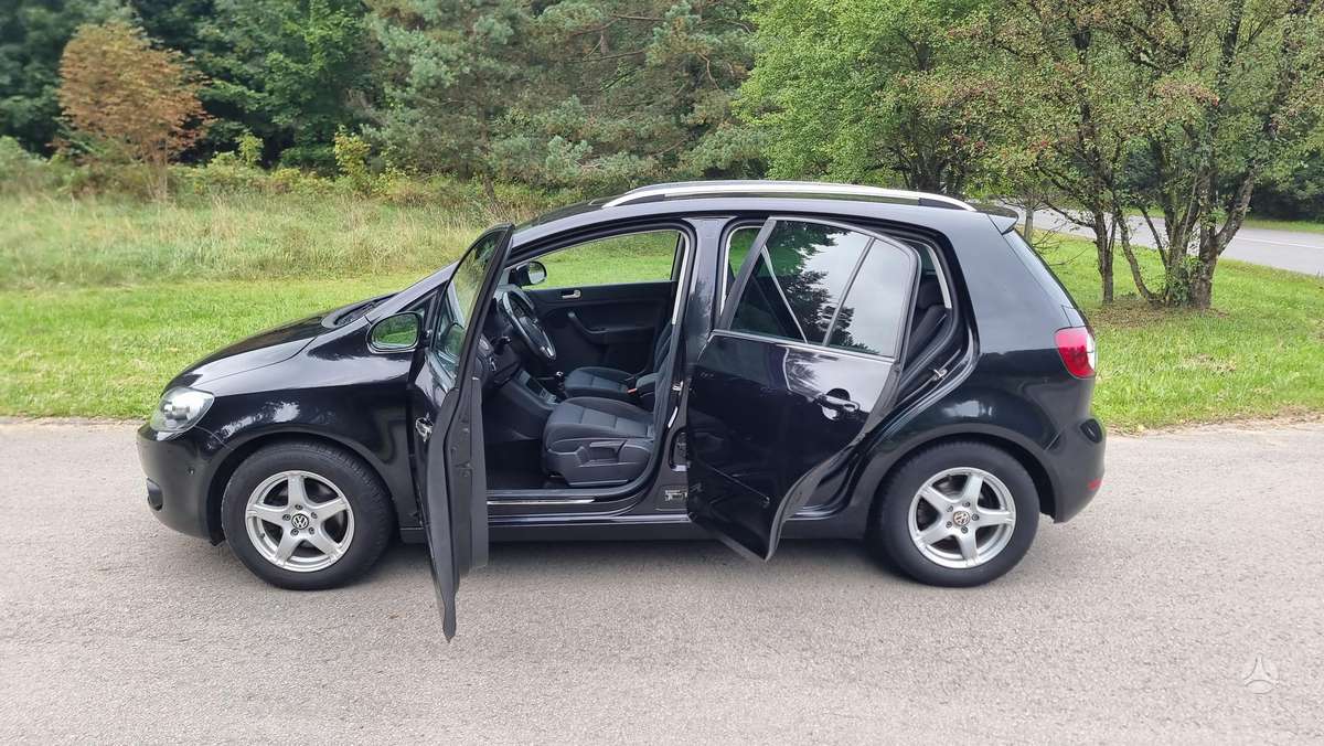 Volkswagen Golf 2012 — photo 8