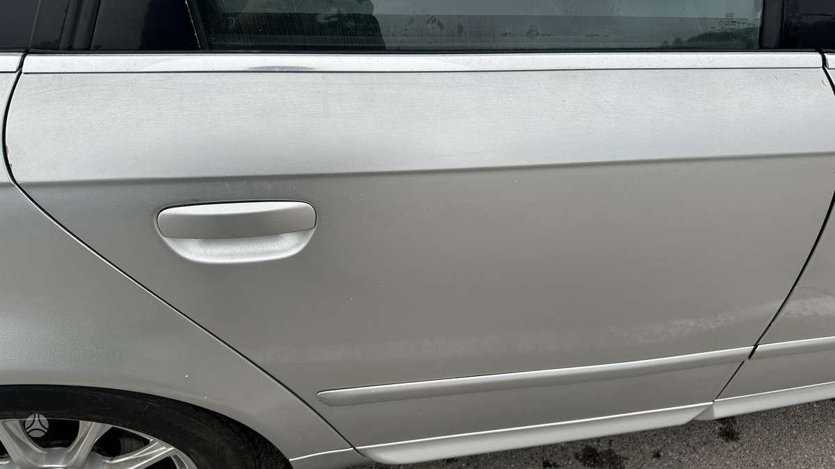 Audi A4 2006 — photo 17