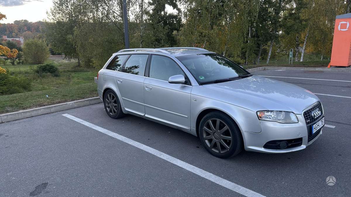 Audi A4 2006 — rear view