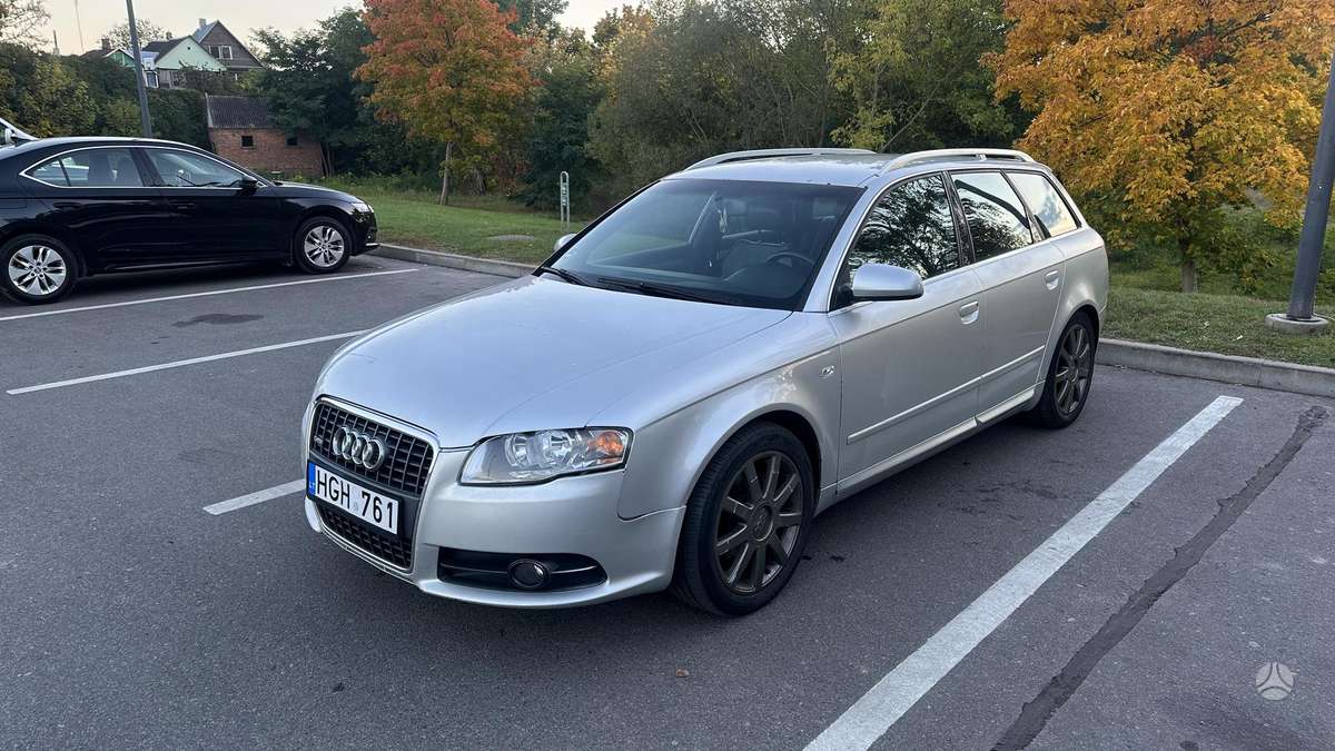 Audi A4 2006 — interior