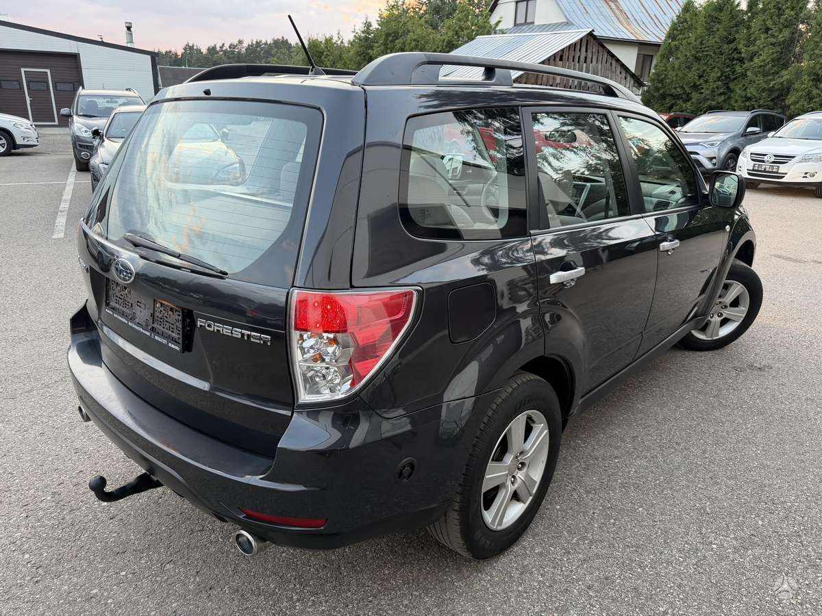 Subaru Forester 2009 — photo 10