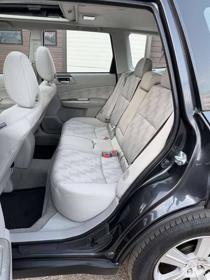 Subaru Forester 2009 — photo 25