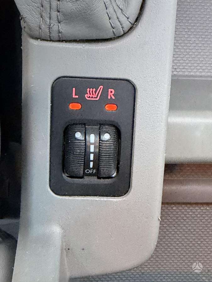 Subaru Forester 2009 — photo 36