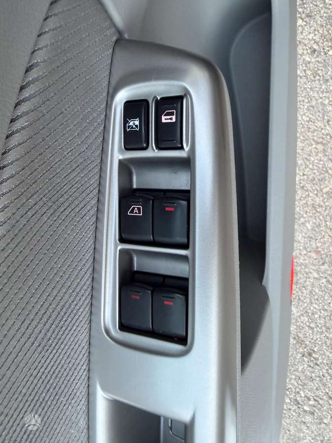 Subaru Forester 2009 — photo 37