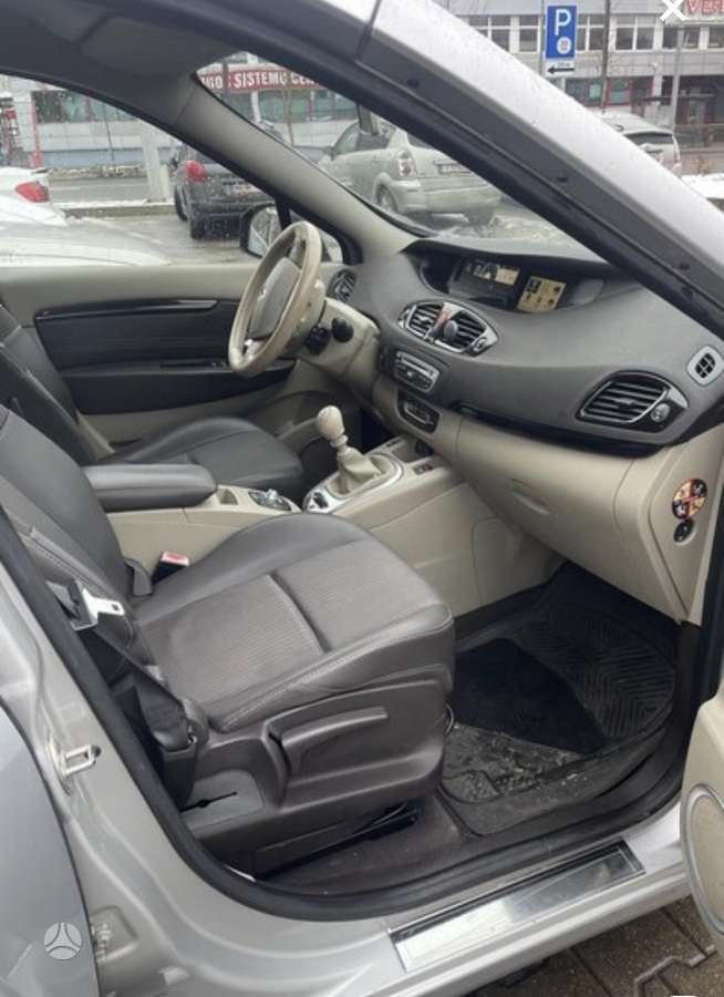 Renault Grand 2011 — двигун 1870 cm³, 131 HP (96kW)