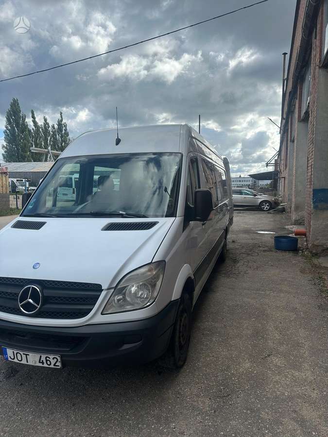 Mercedes-Benz Sprinter 2008 — вигляд ззаду