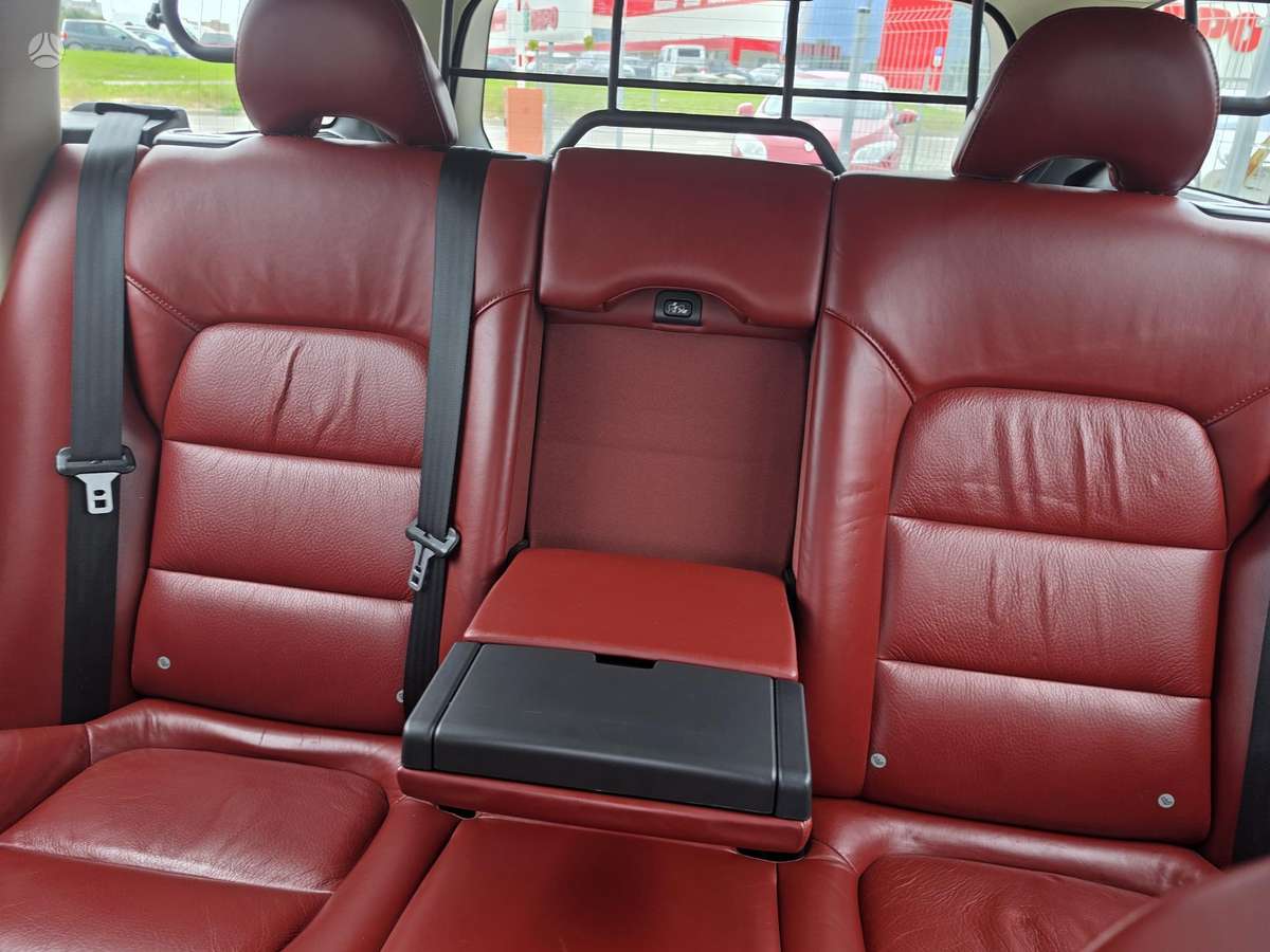 Volvo V70 2008 — photo 23